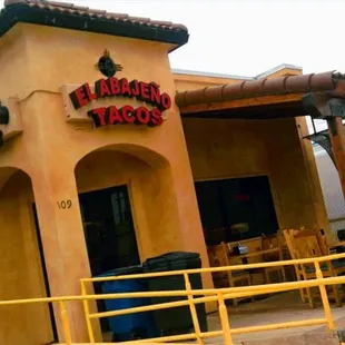 Small place, big flavor!