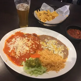 Chile Relleno and chicken enchilada