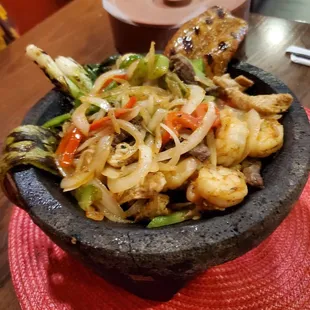 When you&apos;re really hungry and want ALL the proteins  you get the molcajete.