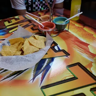 Chips and salsa