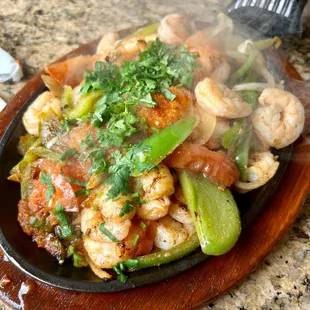 Sizzling shrimp fajitas