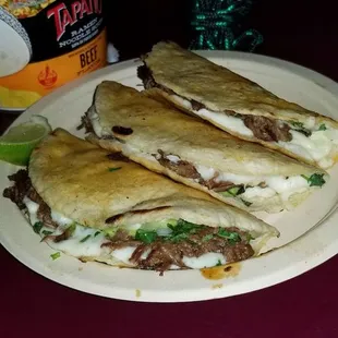 Quesabirria tacos!