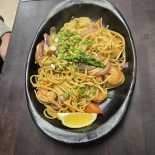 noodle dish, ramen and noodles, ramen, noodles, food, noodle soup