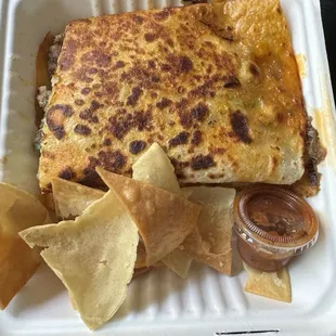 Birria de res quesadilla