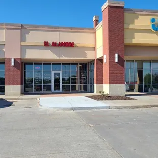 El Alambre is located on 204th, just north of Dodge St, in the plaza behind Arby&apos;s &amp; Dairy Queen, next to the Metro Federal Credit Union.