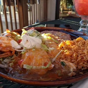 a plate of mexican food