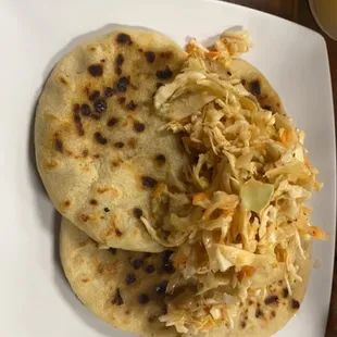 Pupusa de Chicarron con Queso