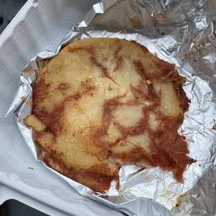 Pupusa de frijole con queso