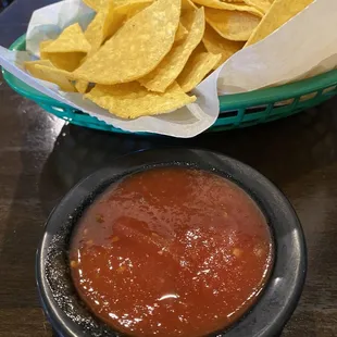 Salsa and chips