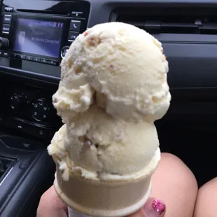 Banana nut ice cream