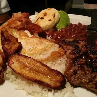 Bandeja Paisa