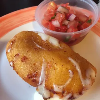 Kid's Empanada With Cheese