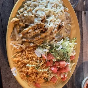 Chilaquiles El Arioto ? I got the chicken with chilaquiles in green salsa.