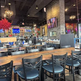 restaurant nice looking place not many people here for lunch