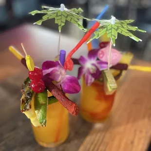 Passion fruit margarita Mango margarita