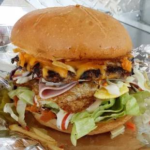 Cheeseburger with everthing!