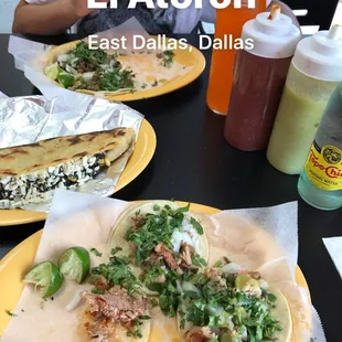 Suadero, Bistek tacos y Huitlacoche quesadilla