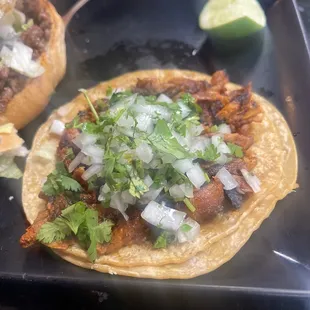 Al pastor taco