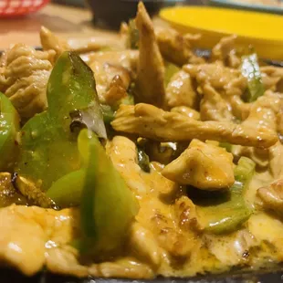 Chicken fajitas with cheese sauce