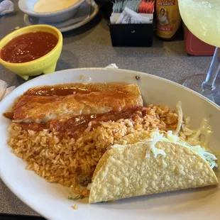 a plate of mexican food