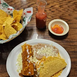 Enchilada/taco combo