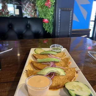 Gobernator Shrimp Tacos