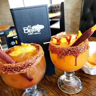 La Piña con Chamoy &amp; LA Princesa