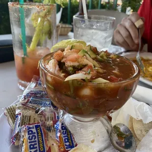 ceviche de camarones,