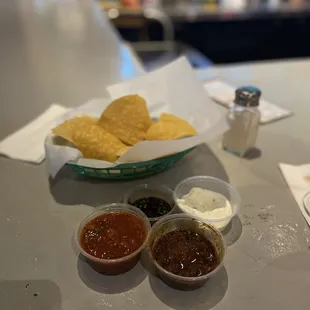 Chips n salsa