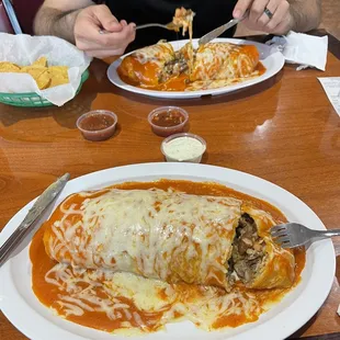 Carne asada wet burrito