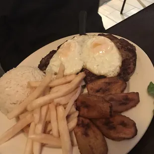 Bistec a lo pobre