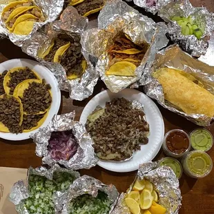 Tacos, burrito, papas rellena (highly recommend)