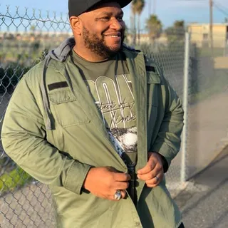 Darryl D.