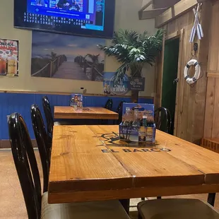 El Barco first time here within friends.