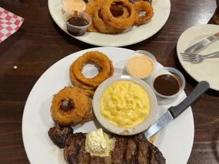 Casa de Adobe Restaurant & Bar