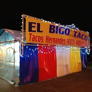 Covered seating area