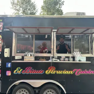 Owners / food truck!