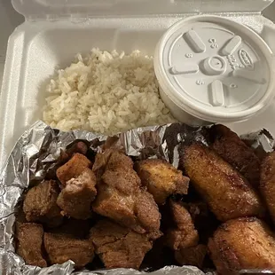 Dinner Chicharron de Cerdo