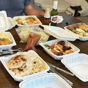 Papusas of many flavors. Fried yuca/cassava and crispy pork. Beef and seafood dishes.