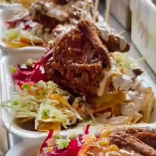 Pollo con Tajadas / Chicken with Sliced Plantains