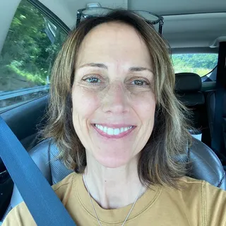 Joanie Z.