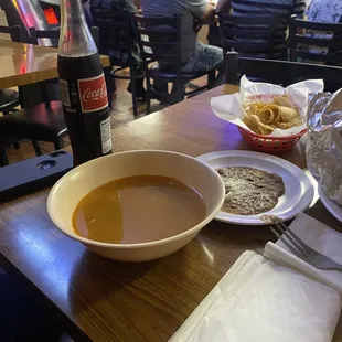 Medio plato de consomé