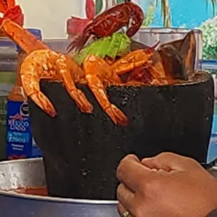 MOLCAJETE CALIENTE