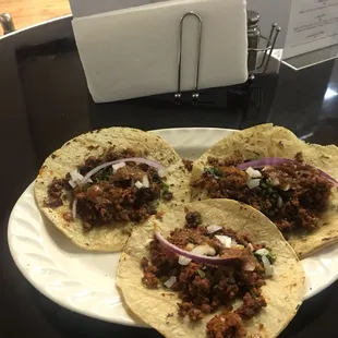 Tacos de chorizo (pork sausage )