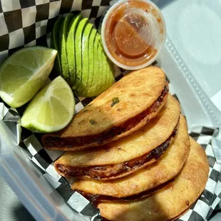 Tacos Dorados De Camaron