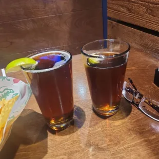 drink, oysters and mussels