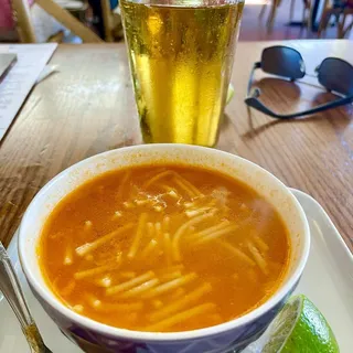 Sopa de Fideo (Soup)