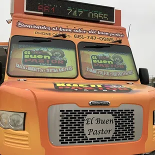 Best taco food truck in Bakersfield.