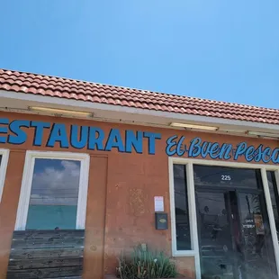 the front of a restaurant