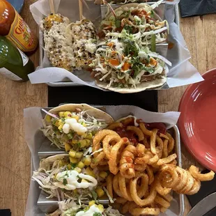 Fish tacos, Carnitas Tacos